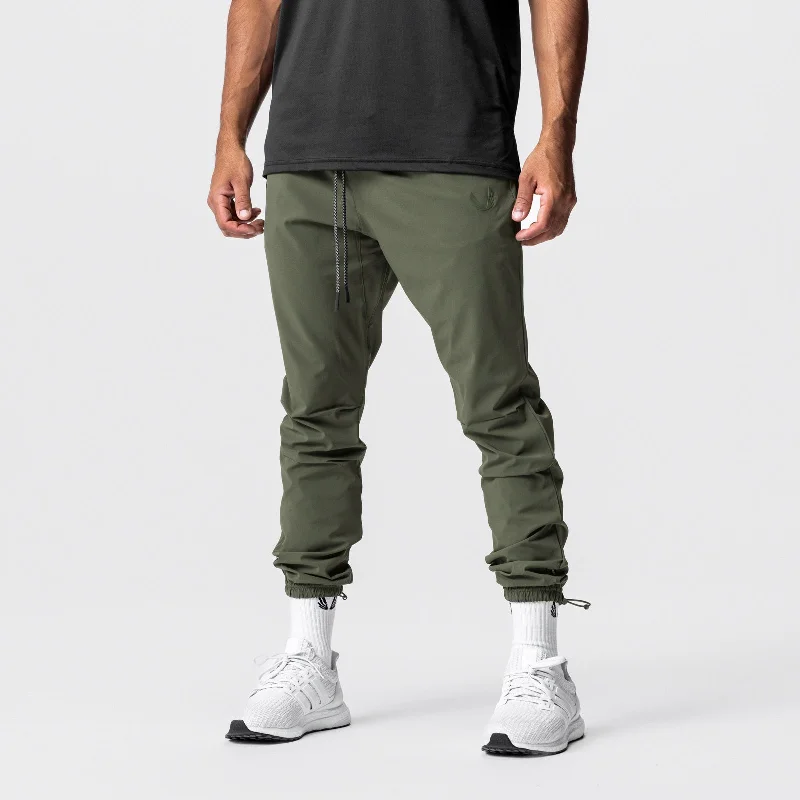 0494. Ultralight Track Pant - Olive