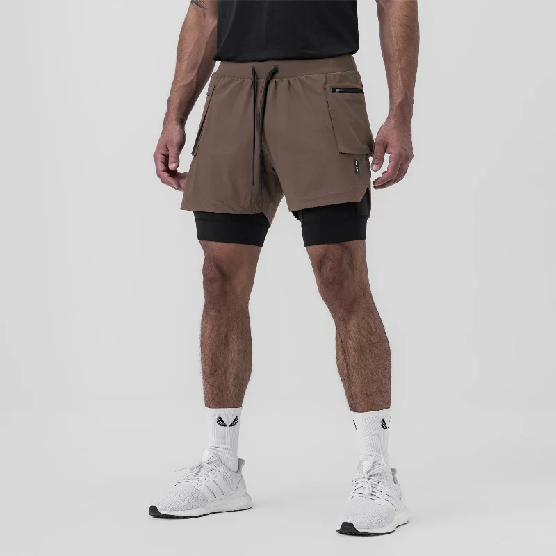 0651. Tetra-Lite™ 5"" Liner Cargo Short - Deep Taupe