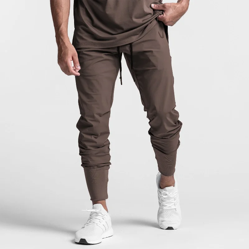 0826. Tetra-Lite™ High Rib Jogger - Deep Taupe