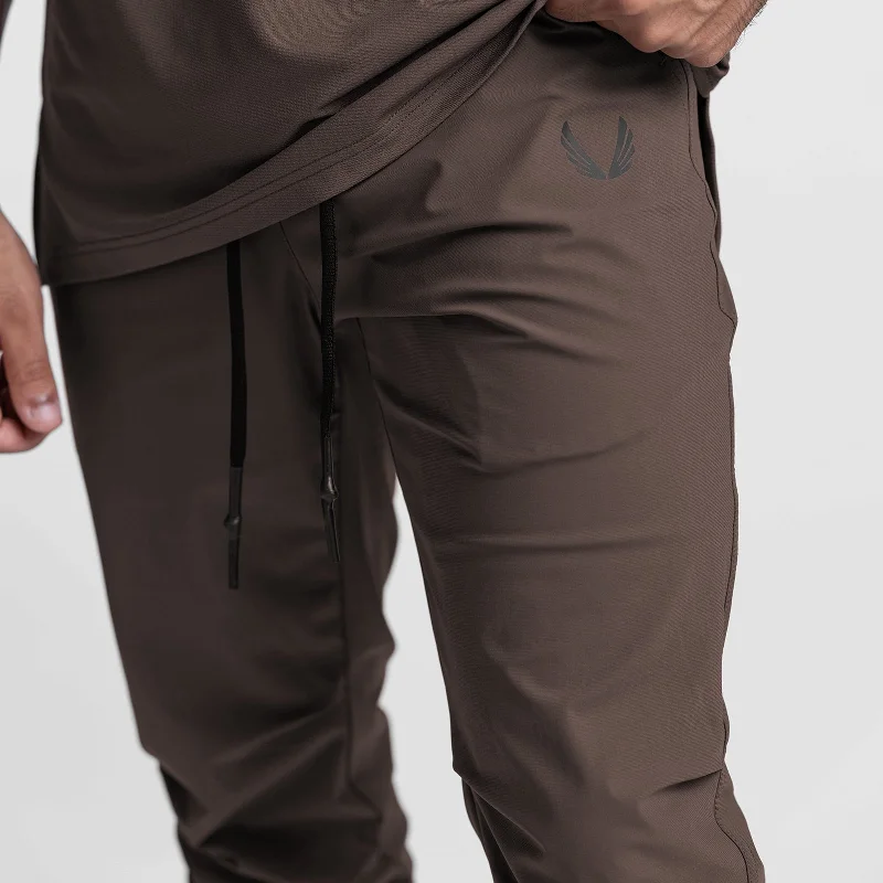 0826. Tetra-Lite™ High Rib Jogger - Deep Taupe