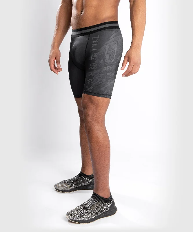 Venum YKZ21 Vale Tudo Shorts – Black/Black